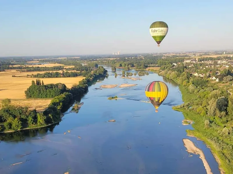 Balloon Flight Over Sologne & the Châteaux — hot air balloon ride in Chambord