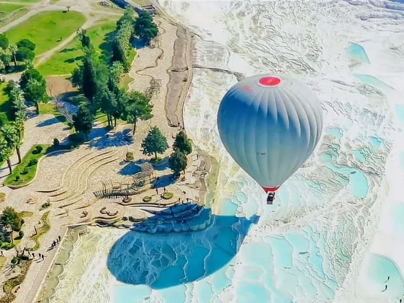 Antalya: Pamukkale Tour with Hot Air Balloon & Lunch — hot air balloon ride in Pamukkale