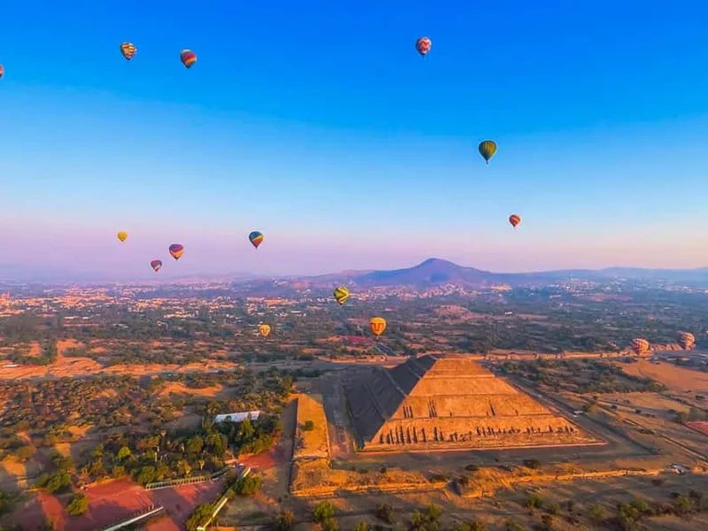 Teotihuacan Hot Air Balloon Flight with Breakfast — hot air balloon ride in Teotihuacan