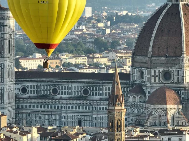 Florence: Sunrise Hot Air Balloon Ride — hot air balloon ride in Tuscany