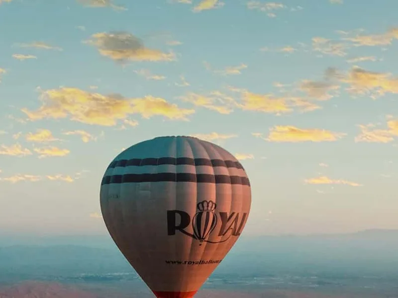 Hot air balloon rides in Wahiba Sands